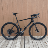 Demo Gravel/All Road Bike Salsa Warbird Carbon - Gloss Black - Genetik Sport