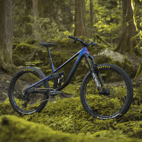 Bike Devinci Troy Carbon GX AXS 12s - Incognito - Genetik Sport