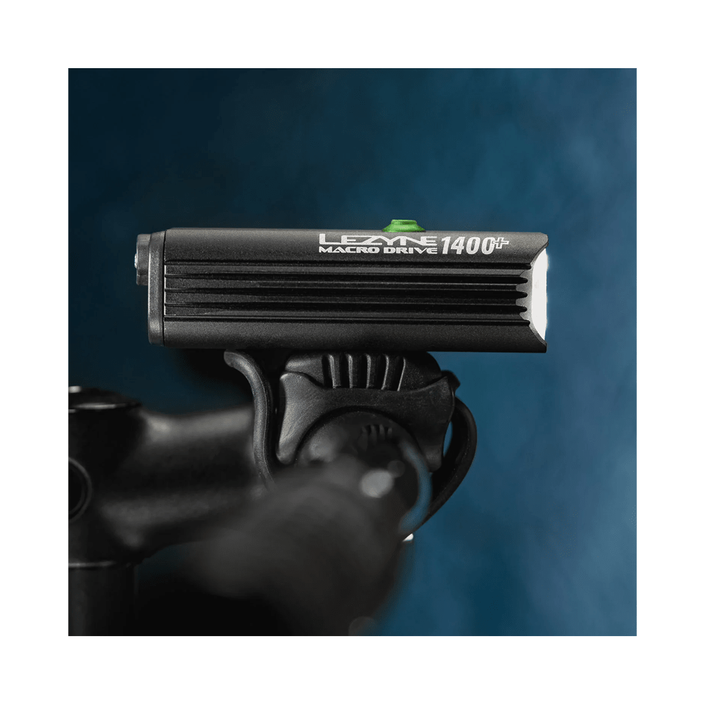 Light Lezyne Macro Drive Front 1400+ - Black - Genetik Sport